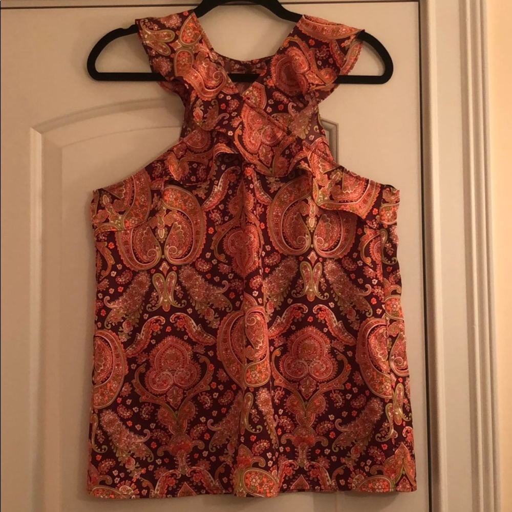 Banana republic ruffled criss-cross top size M